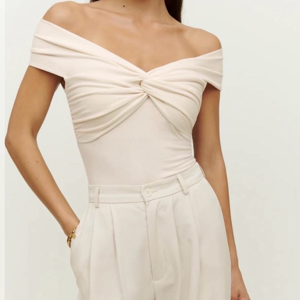 Reformation Ezlynn Knit Top